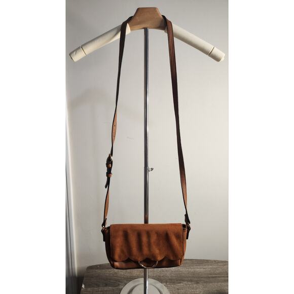 LC Lauren Conrad Tan Faux Suede Crossbody Purse - Picture 2 of 10